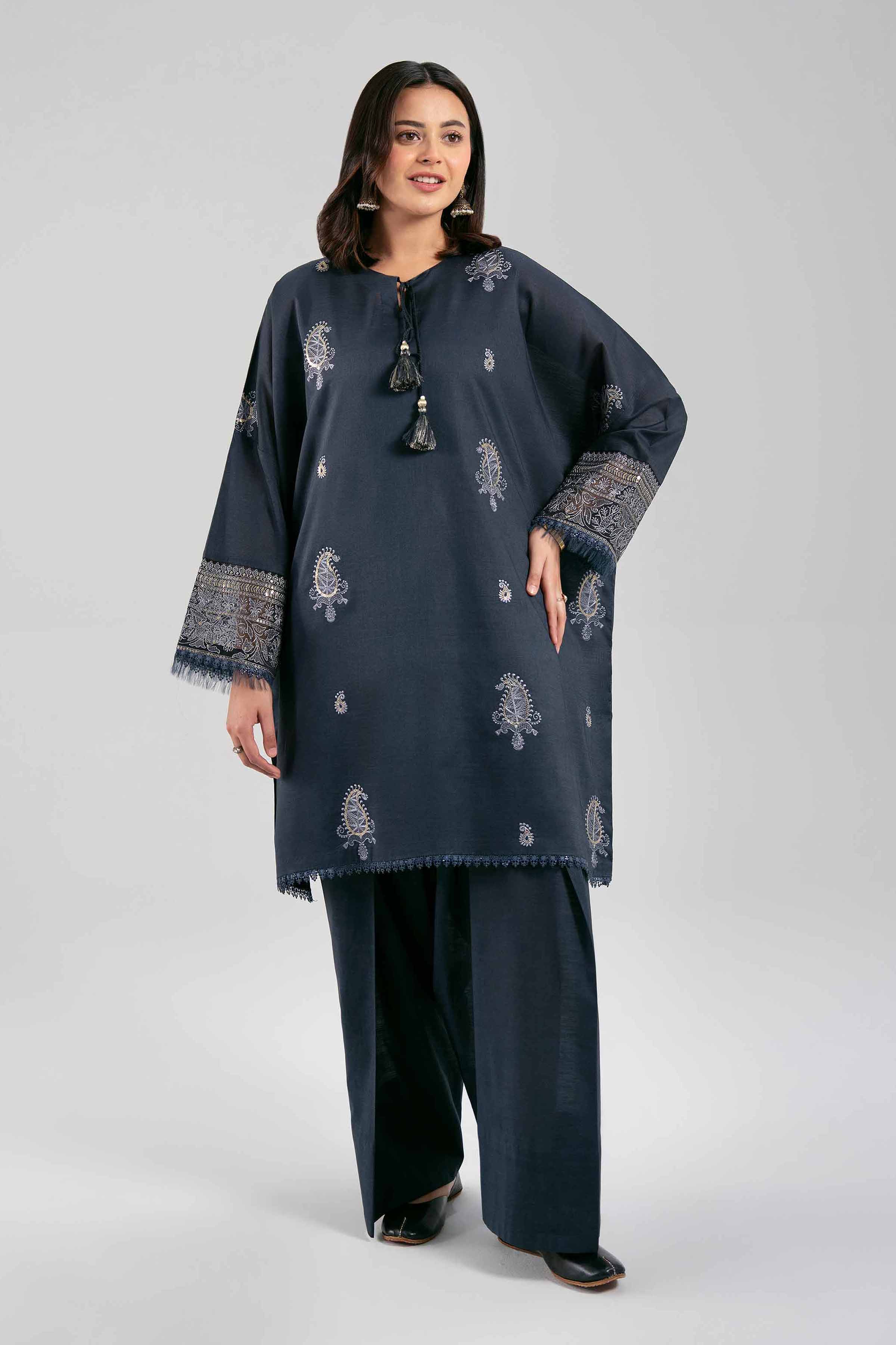 2 Piece - Embroidered Suit - 42502305 - Image 6