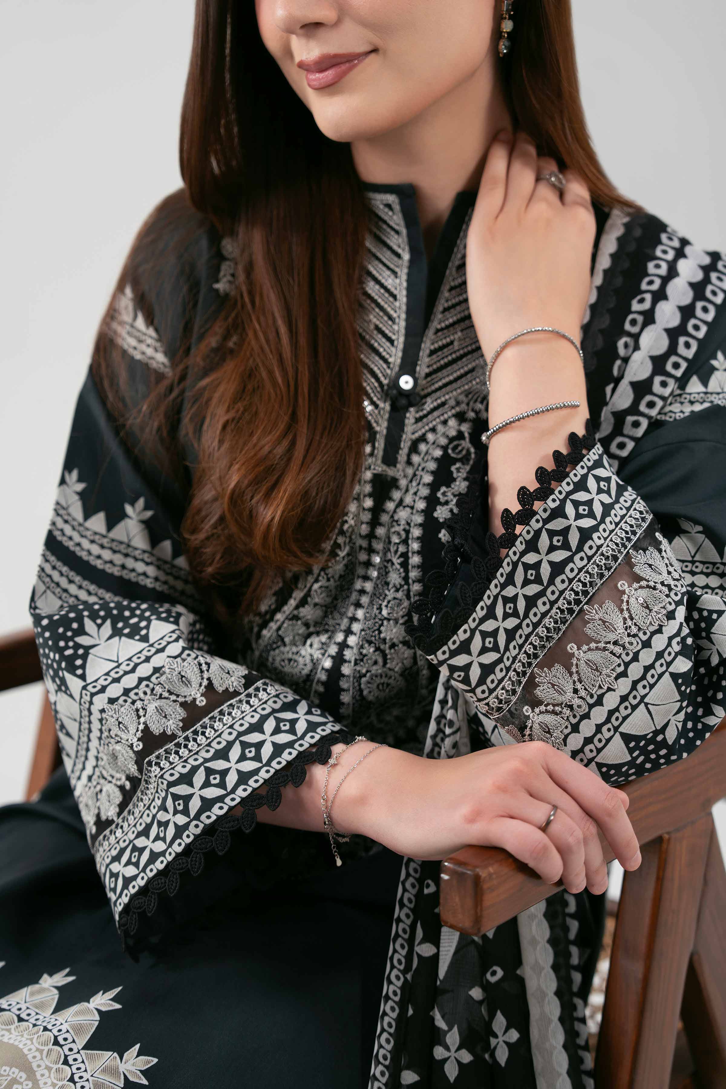3 Piece - Digital Printed Embroidered Suit - 42601212 - Image 4