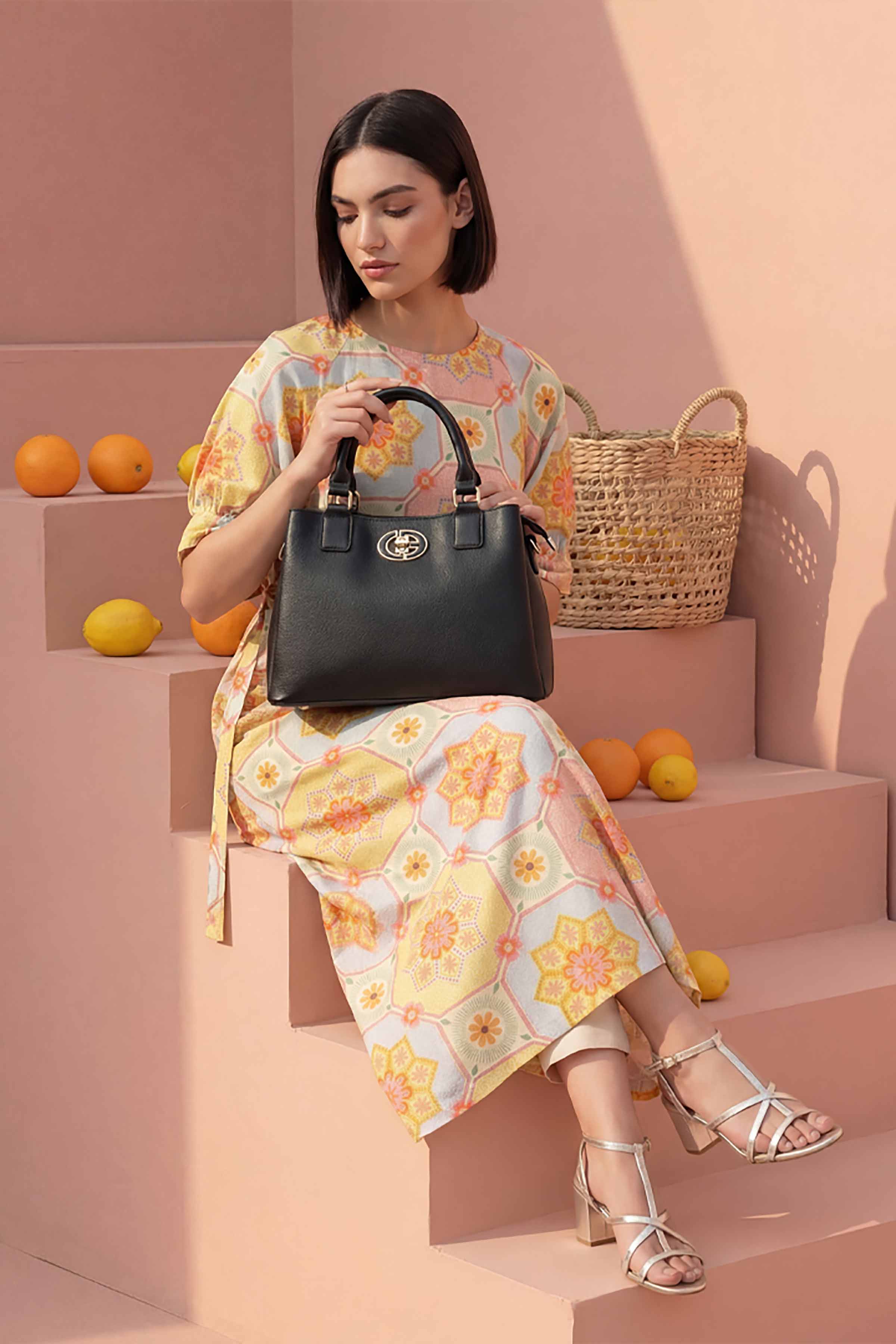 Black Shoulder Bag-445692103 - Image 3