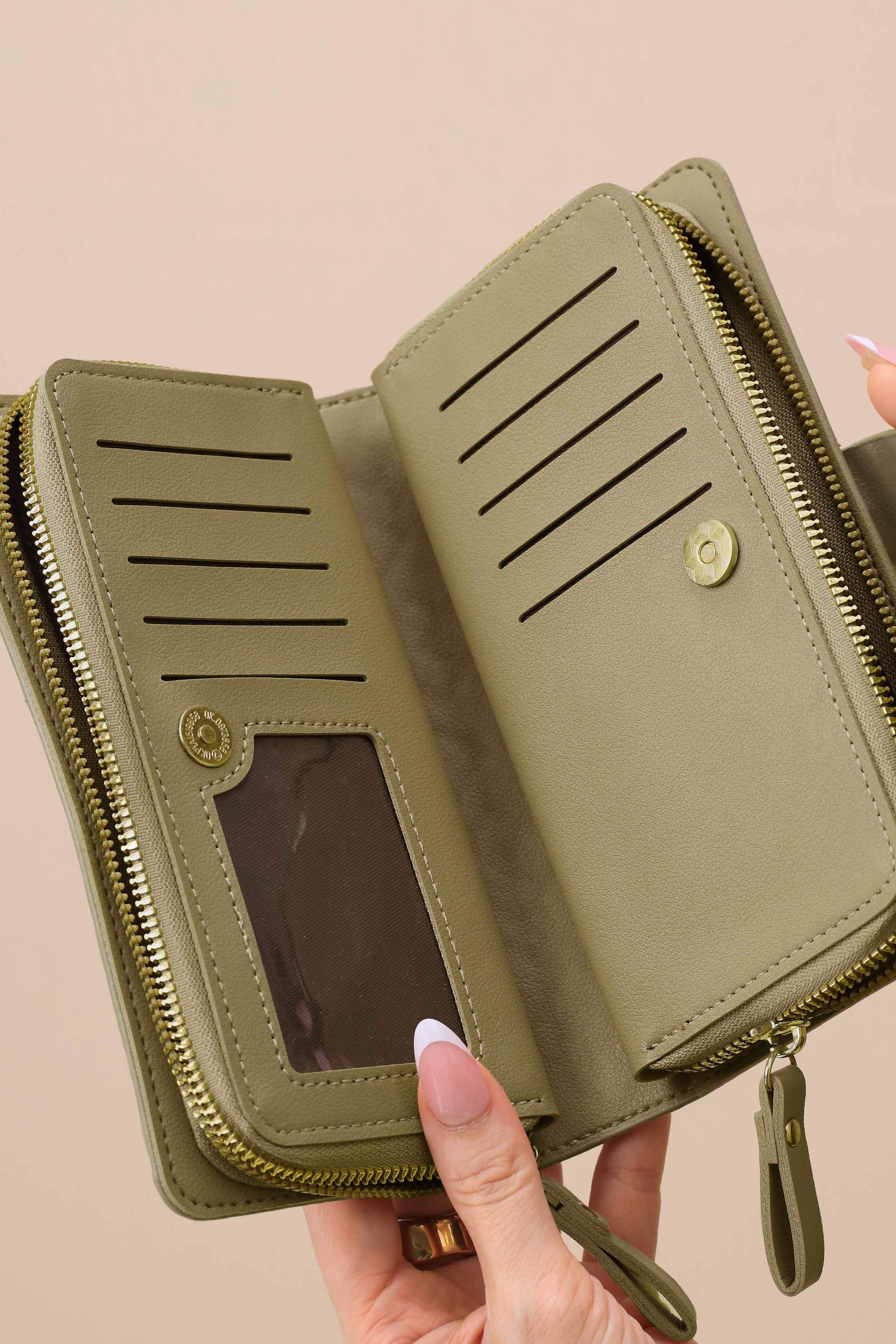 Green Wallet-441562104 - Image 5