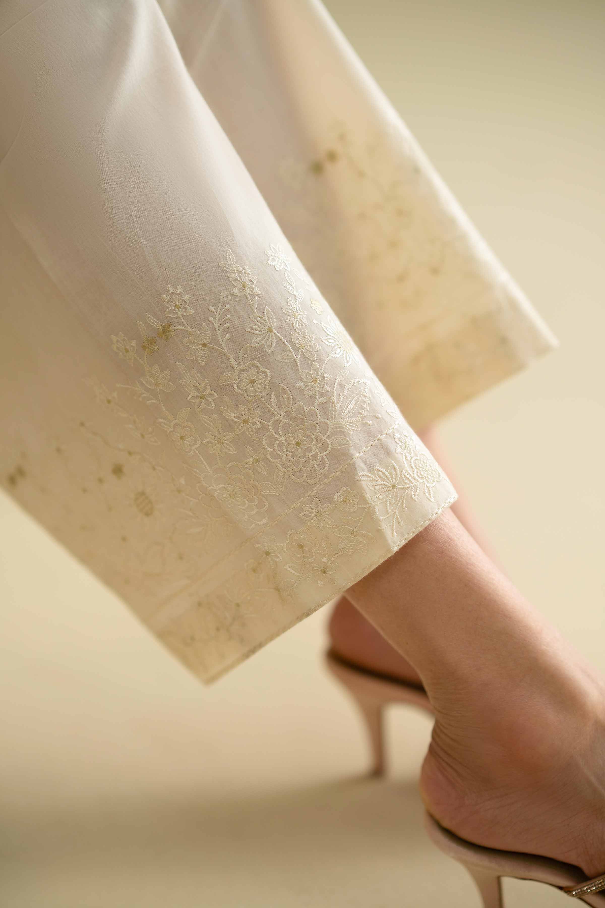 Embroidered Culottes - KFE26-126 - Image 3