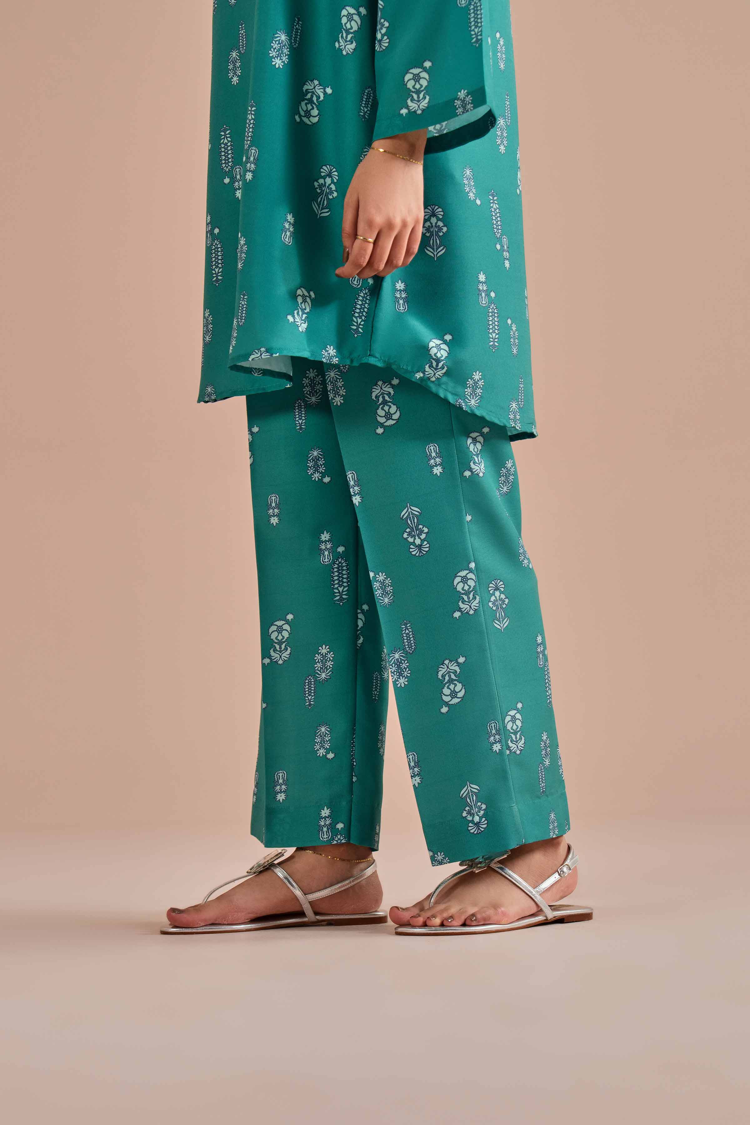 2 Piece - Printed Suit - PE26-15 - Image 8