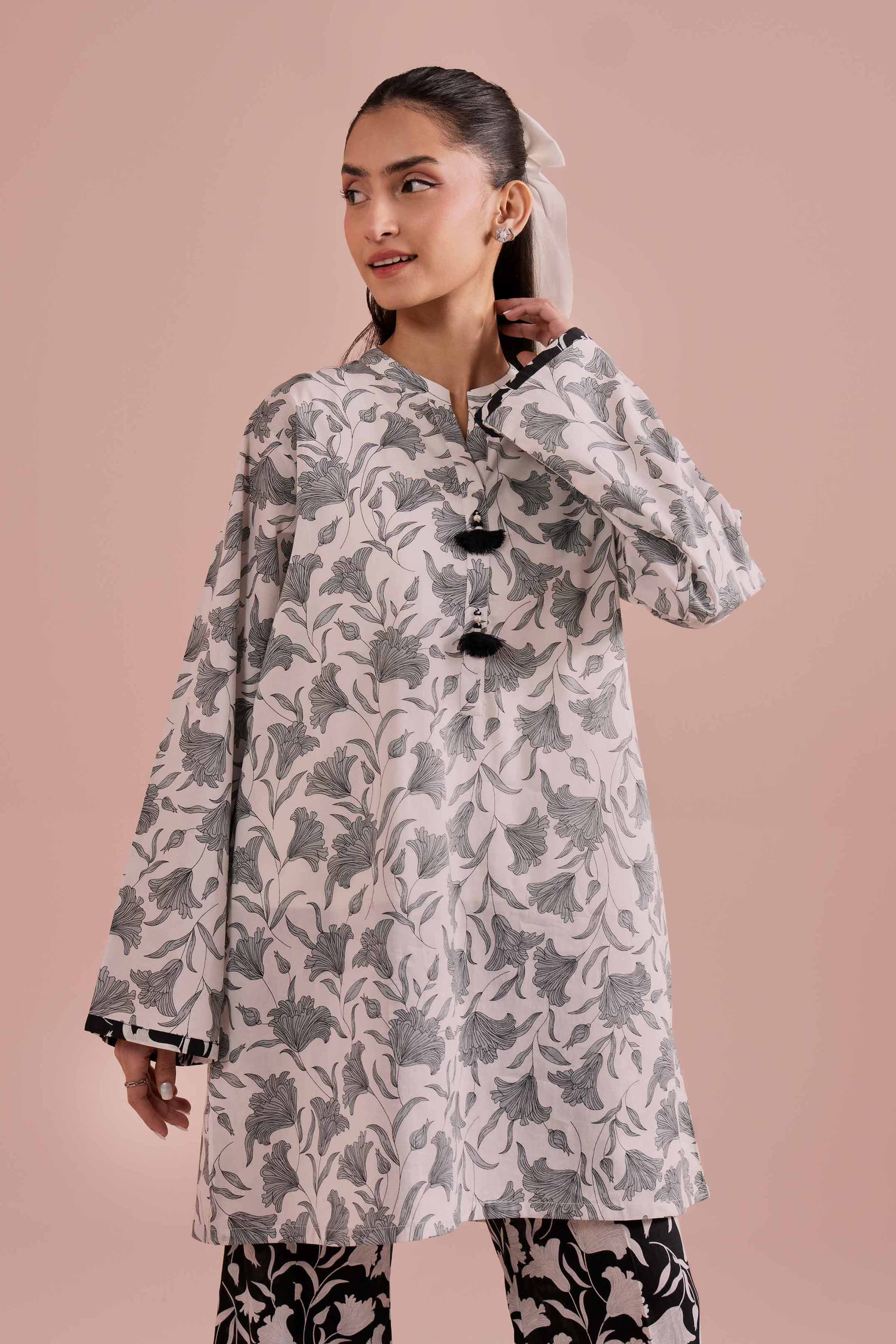 2 Piece - Printed Suit - PE26-191 - Image 2