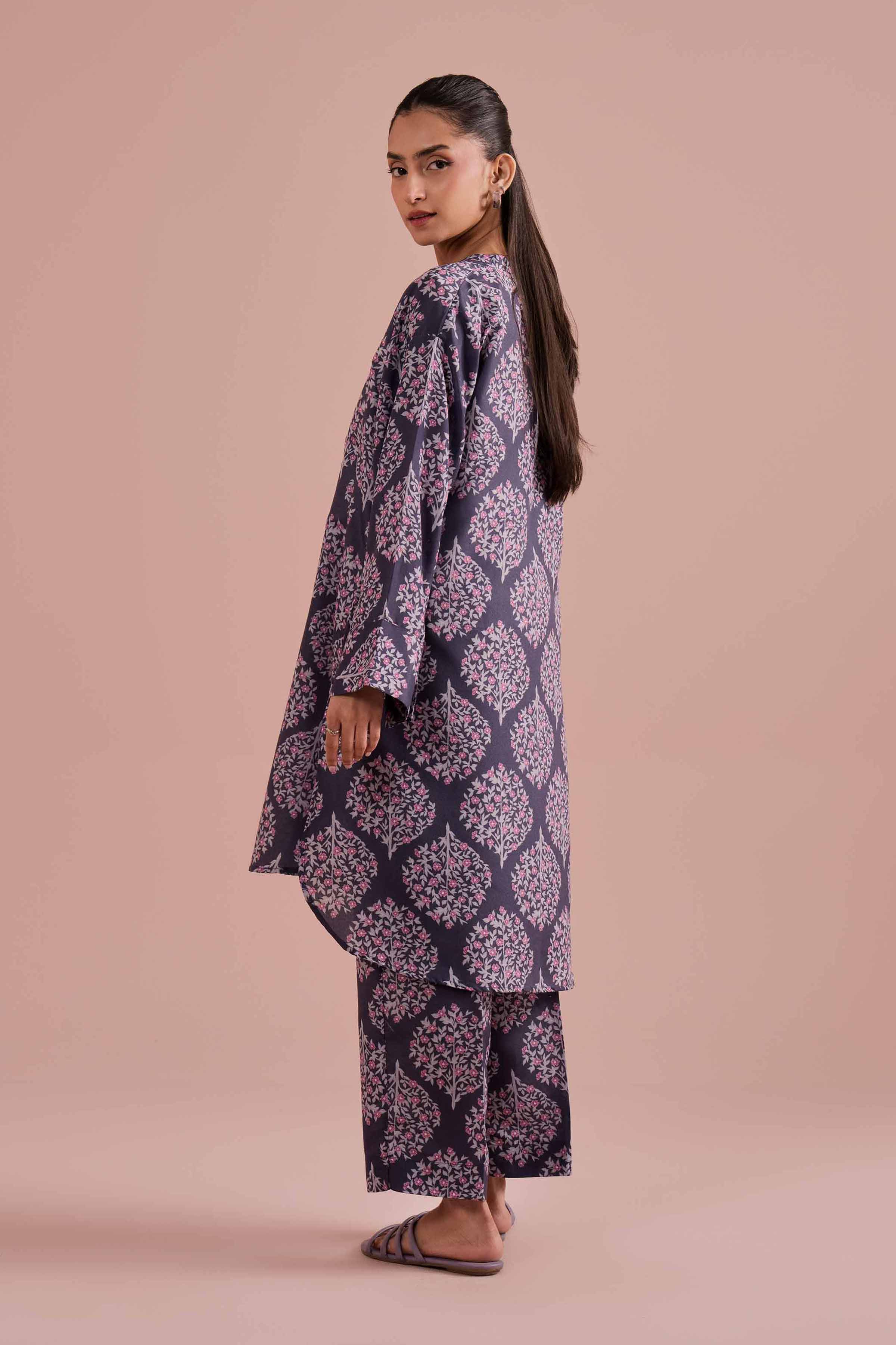 2 Piece - Printed Suit - PE26-343 - Image 3