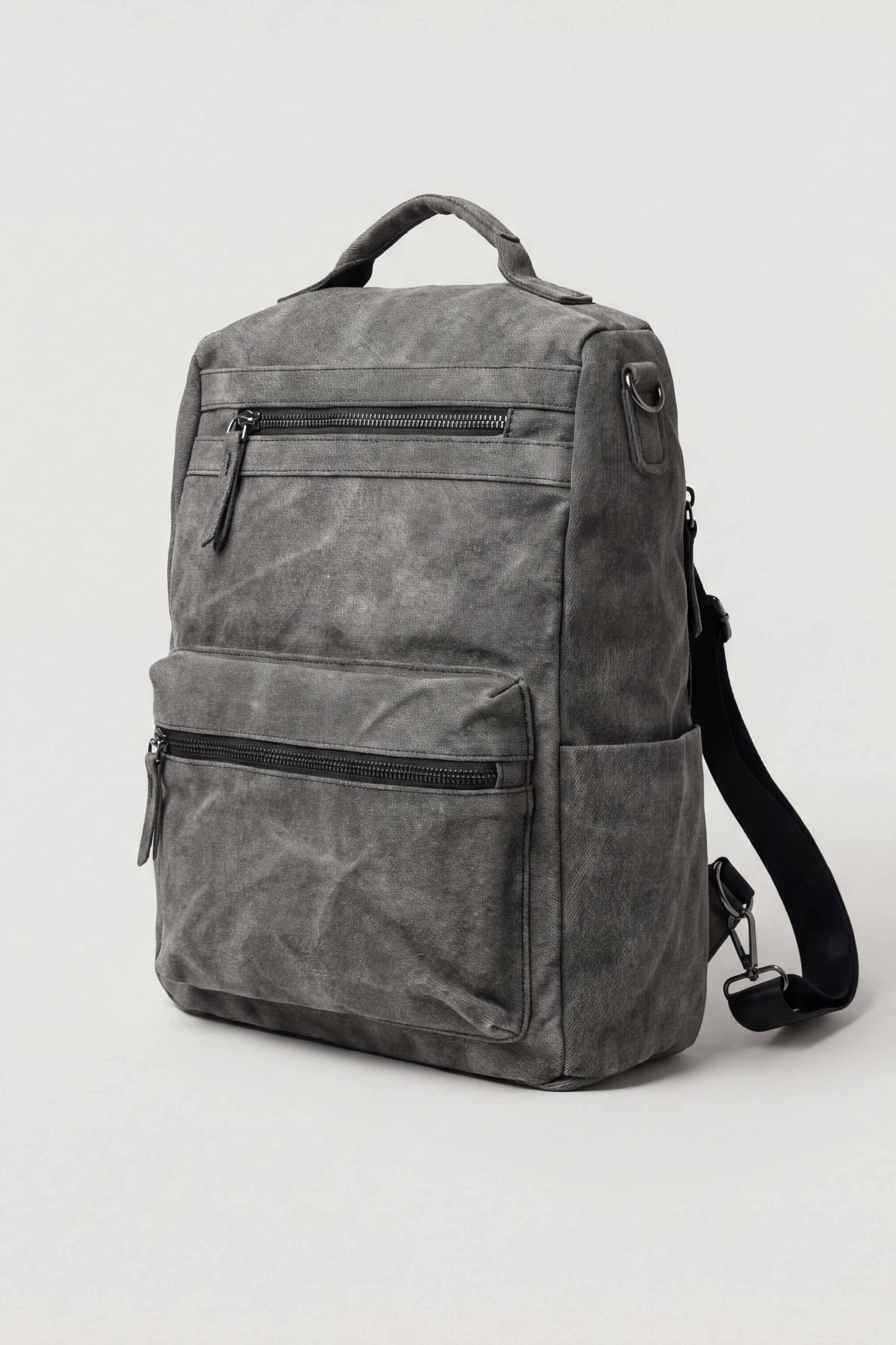 Black Back Pack-446282103
