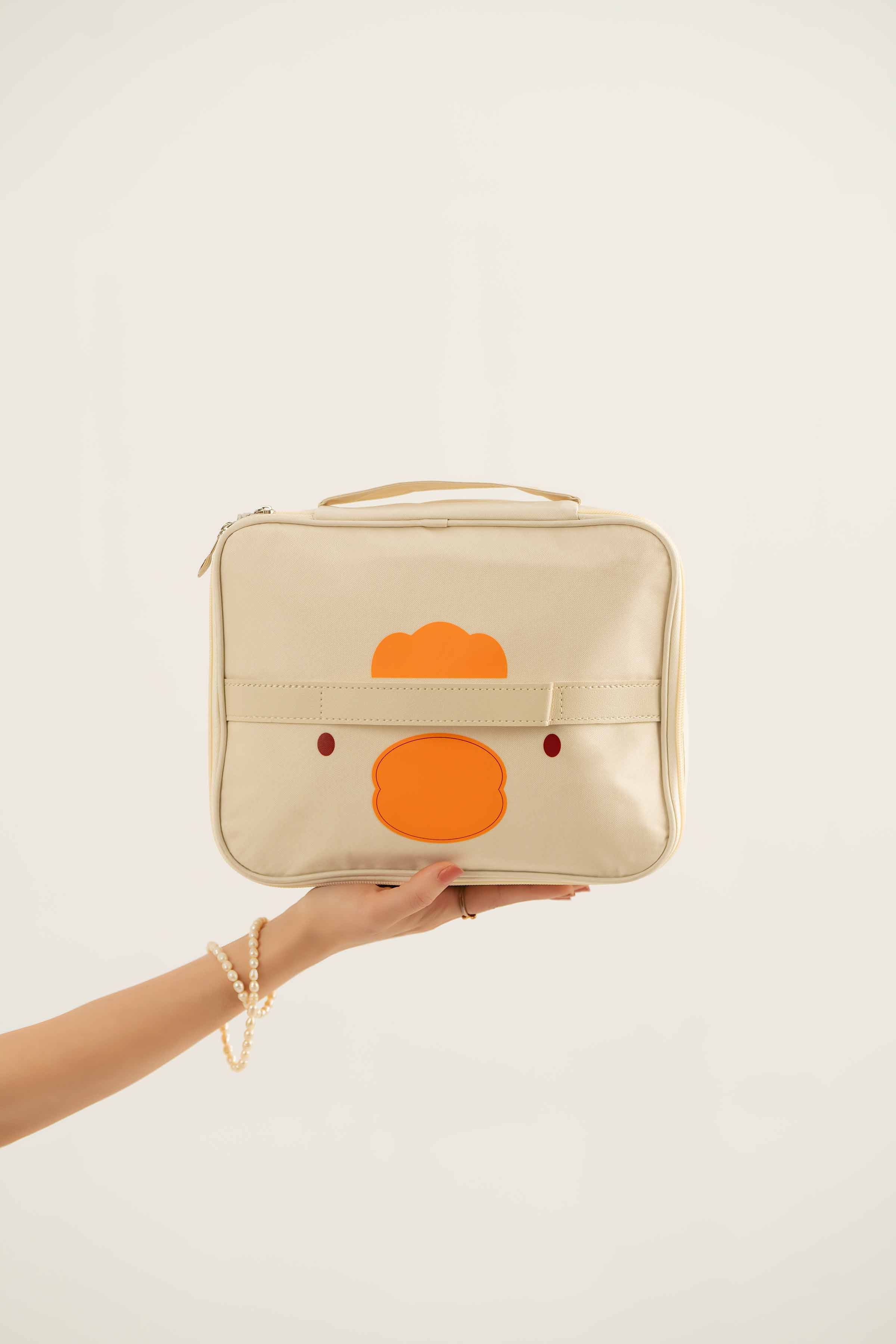 Off White Vanity Bag-441902107 - Image 4
